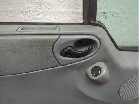 Форточка передняя левая Ford Transit VII, 2006 г., OEM 1819094, арт. 11818792, фото 3