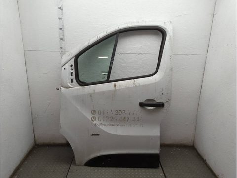 Форточка передняя левая Opel Vivaro B, 2014 г., OEM 4422739, арт. 11856308