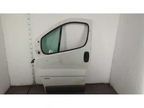 Форточка передняя левая Opel Vivaro A, 2001 г., OEM 4408042, арт. 11888954