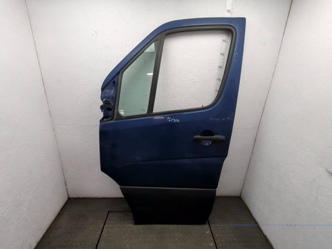Форточка передняя левая Volkswagen Crafter I, 2006 г., OEM 2E0845115A, арт. 11905813
