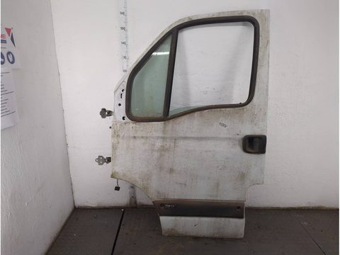 Форточка передняя левая Opel Movano A, 1998 г., арт. 11916543