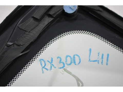 Форточка передняя левая Lexus RX MCU15, 1999 г., OEM 6212048020, арт. 122455, фото 9