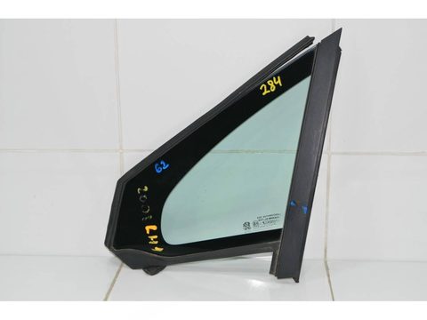 Форточка передняя левая Peugeot 208 CC, 2016 г., OEM 9801476080, арт. 122664, фото 2