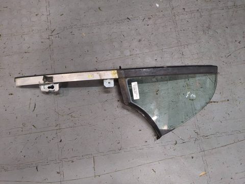 Форточка передняя левая Smart Fortwo I, 1998 г., OEM Q0000557V013C41A00, арт. 20063361
