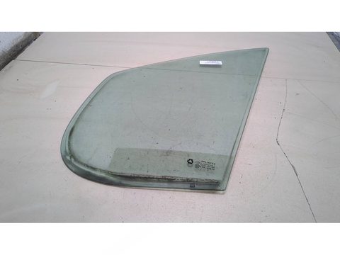 Форточка передняя левая Opel Vivaro A, 2001 г., OEM 91166258, арт. 20233737
