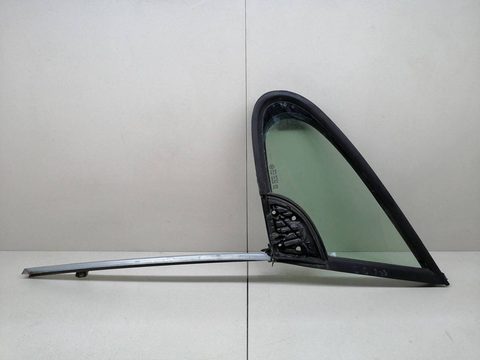 Форточка передняя левая Peugeot 307, 2005 г., OEM 920194, арт. 2079496
