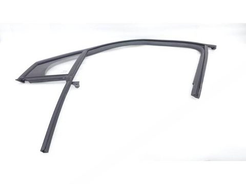 Форточка передняя левая Kia Carnival KA4, 2020 г., OEM 82530R0000, арт. 321825