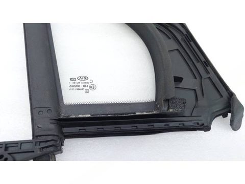 Форточка передняя левая Kia Carnival KA4, 2020 г., OEM 82530R0000, арт. 321825, фото 10