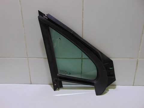 Форточка передняя левая Peugeot 208, 2012 г., OEM 9801476080, арт. 32268, фото 4
