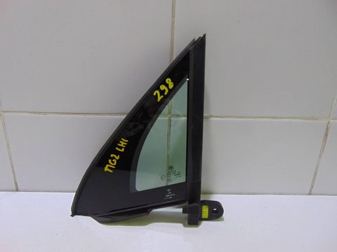 Форточка передняя левая Volkswagen Tiguan, 2016 г., OEM 5NA845113F, арт. 32278