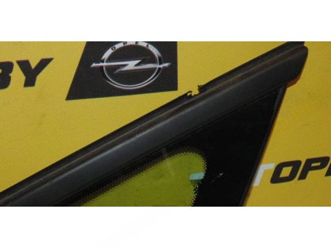 Форточка передняя левая Opel Astra, 2010 г., арт. 3405, фото 2