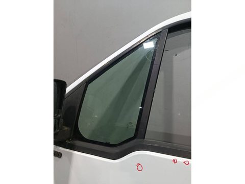 Форточка передняя левая Ford Transit Connect, 2006 г., арт. 346044