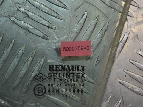 Форточка передняя левая Renault Scenic, 1999 г., арт. 500075946, фото 2