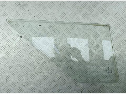 Форточка передняя левая Mercedes Sprinter, 1995 г., OEM A9017250109, арт. 52757610