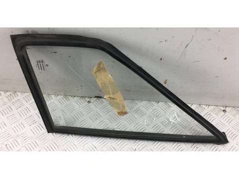 Форточка передняя левая Mercedes Sprinter, 1995 г., OEM A9017250109, арт. 53209479