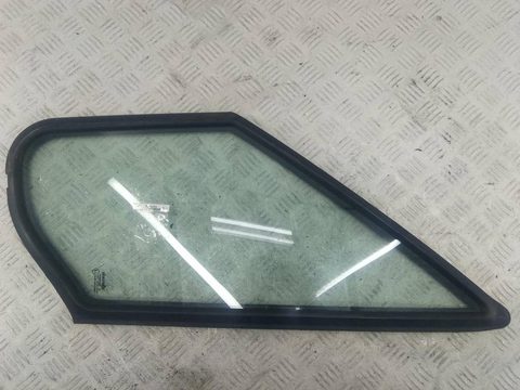 Форточка передняя левая Peugeot Boxer, 2002 г., OEM 0000926543, арт. 53270954