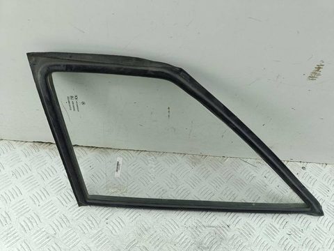 Форточка передняя левая Mercedes Sprinter, 1995 г., OEM A9017250109, арт. 54012284