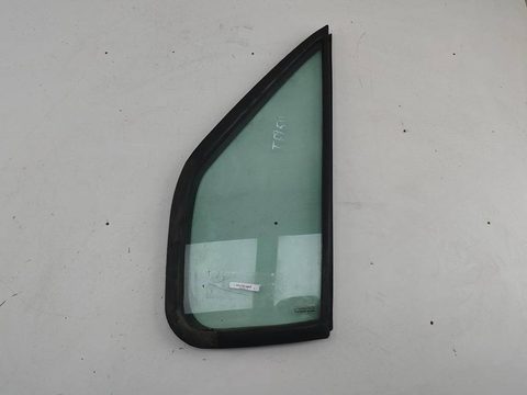 Форточка передняя левая Opel Movano, 2002 г., арт. 55044278