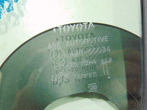 Форточка передняя левая Toyota Prius XW50, 2015 г., OEM 6812647010, арт. 57342, фото 9