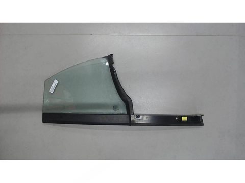 Форточка передняя левая Smart Fortwo II, 2007 г., OEM A4517200357, арт. 6497165