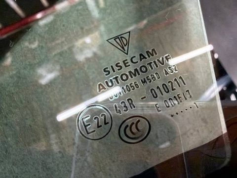 Форточка передняя левая Porsche Panamera 971-2, 2022 г., OEM 971845113K, арт. 6559, фото 4