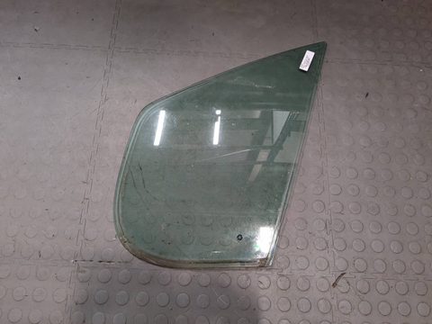 Форточка передняя левая Nissan Primastar I, 2001 г., OEM 8024500QAB, арт. 8280921