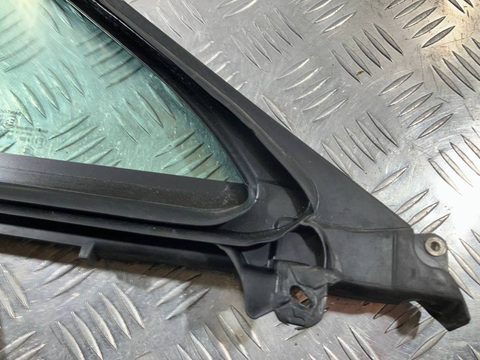 Форточка передняя левая Porsche Panamera, 2011 г., OEM 970542311, арт. 8739017, фото 9