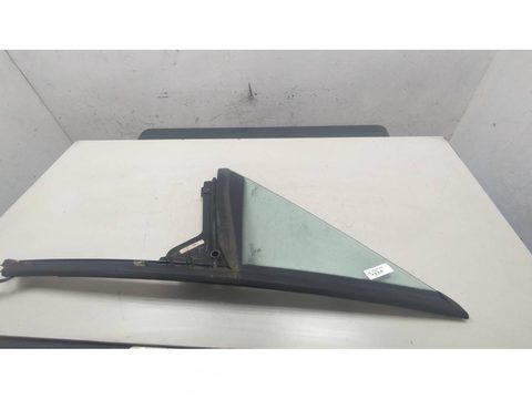 Форточка передняя левая BMW Z3 E36, 1995 г., OEM 51328410161, арт. 9019171