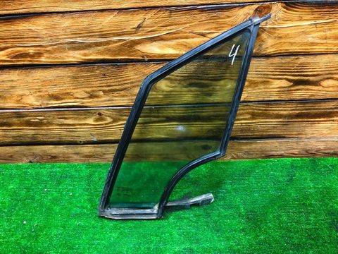 Форточка передняя левая Mercedes A W168, 2003 г., OEM 43R001057, арт. 94182265