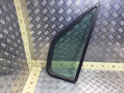 Форточка передняя левая Renault Master, 2004 г., арт. A01951801