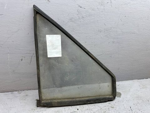 Форточка передняя левая Volkswagen Passat B2, 1987 г., OEM 321845251D, арт. B113600000, фото 2