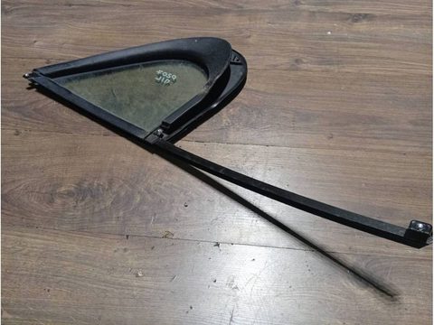 Форточка передняя левая Peugeot 207, 2008 г., арт. B4104367168, фото 3