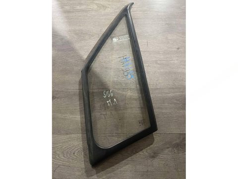 Форточка передняя левая Mercedes Sprinter, 2013 г., арт. B88387598