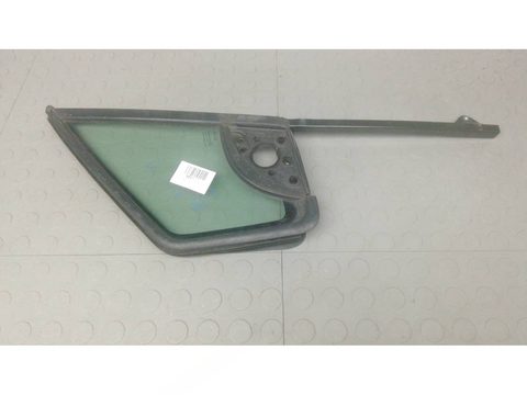 Форточка передняя левая Citroen C3, 2007 г., OEM 43R000016, арт. BBL01EY01