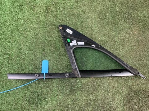 Форточка передняя правая Porsche Macan, 2023 г., OEM 95B845114, арт. 01935680_2, фото 4