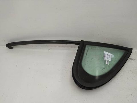Форточка передняя правая Peugeot 207, 2008 г., арт. 10188420