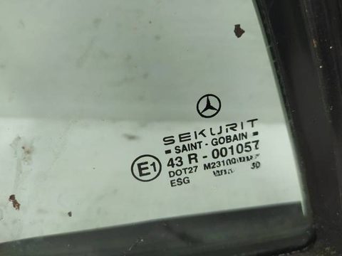 Форточка передняя правая Mercedes A W168, 1998 г., арт. 10217495, фото 2
