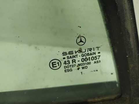 Форточка передняя правая Mercedes A W168, 2001 г., арт. 10217600, фото 2