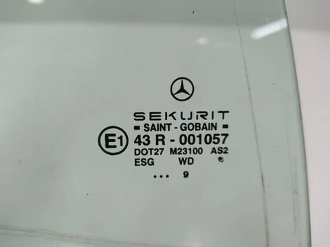 Форточка передняя правая Mercedes A W168, 1999 г., арт. 10273112, фото 2