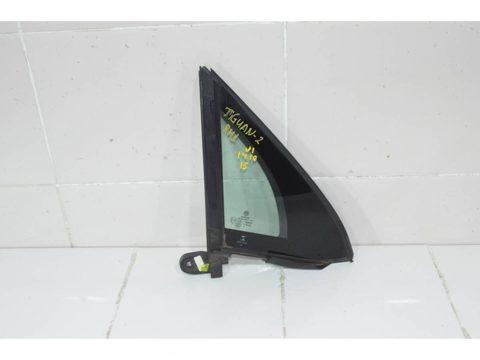 Форточка передняя правая Volkswagen Tiguan AD1, 2016 г., OEM 5NA845114, арт. 102914