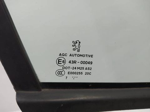 Форточка передняя правая Peugeot 407, 2007 г., арт. 10300700, фото 2