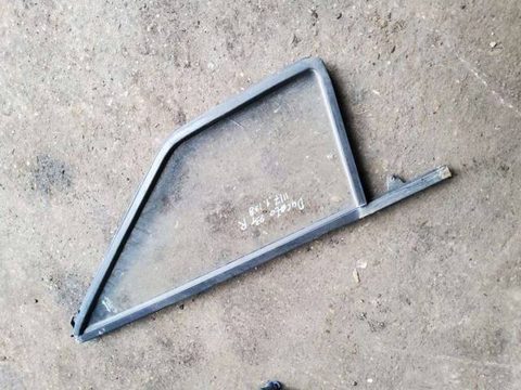 Форточка передняя правая Peugeot J5, 1993 г., арт. 1118-3_4