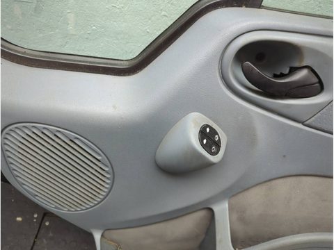 Форточка передняя правая Ford Transit VII, 2006 г., OEM 1819093, арт. 11779085, фото 2