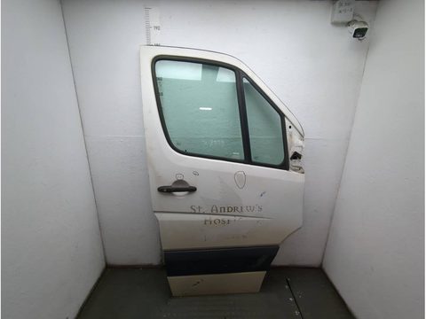 Форточка передняя правая Volkswagen Crafter I рестайлинг, 2011 г., арт. 11793879