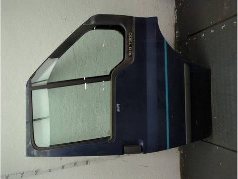 Форточка передняя правая Ford Transit VI, 2000 г., OEM 1216821, арт. 11898600