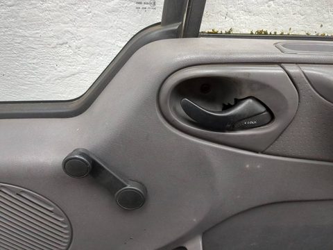 Форточка передняя правая Ford Transit VI, 2000 г., арт. 11900300, фото 3