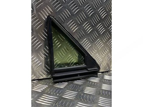 Форточка передняя правая Toyota RAV4, 2019 г., OEM 43R00034, арт. 180830