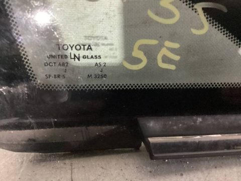 Форточка передняя правая Toyota Venza, 2012 г., OEM 621100T010, арт. 33209516, фото 2