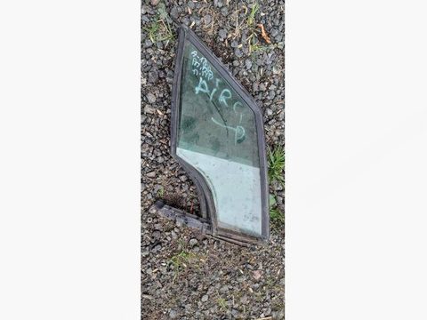 Форточка передняя правая Mercedes A W168, 2001 г., арт. 45929508