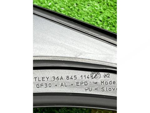 Форточка передняя правая Bentley Bentayga 4V1, 2018 г., OEM 36a845114g, арт. 47345, фото 6